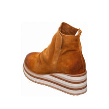 Load image into Gallery viewer, Cognac
