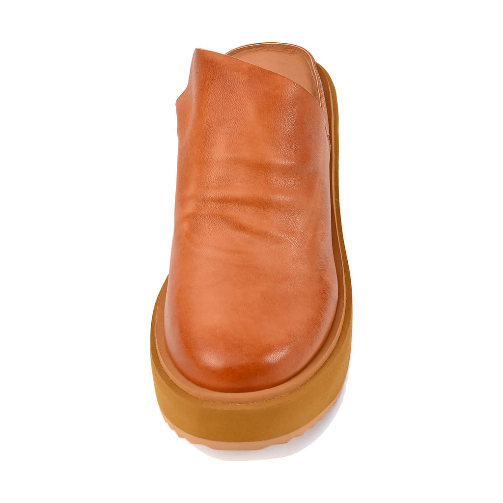 Chunky Platform Mules Metallic Bronze Leather - Taupe - View 20 | Q81 Piper