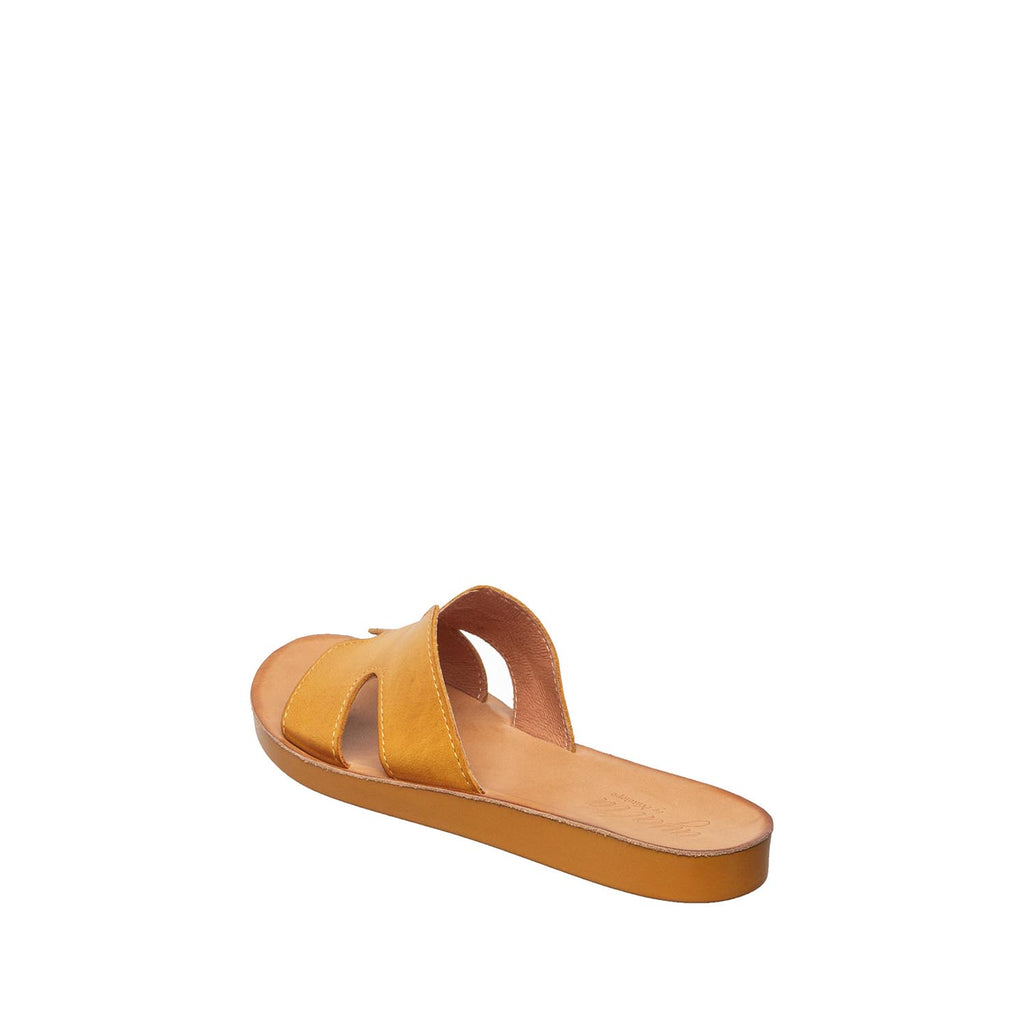 A.P.C × Tango Lake サンダル サイズ37 Flat Sandals - T27 Alex – Antelope