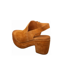 Load image into Gallery viewer, Cognac
