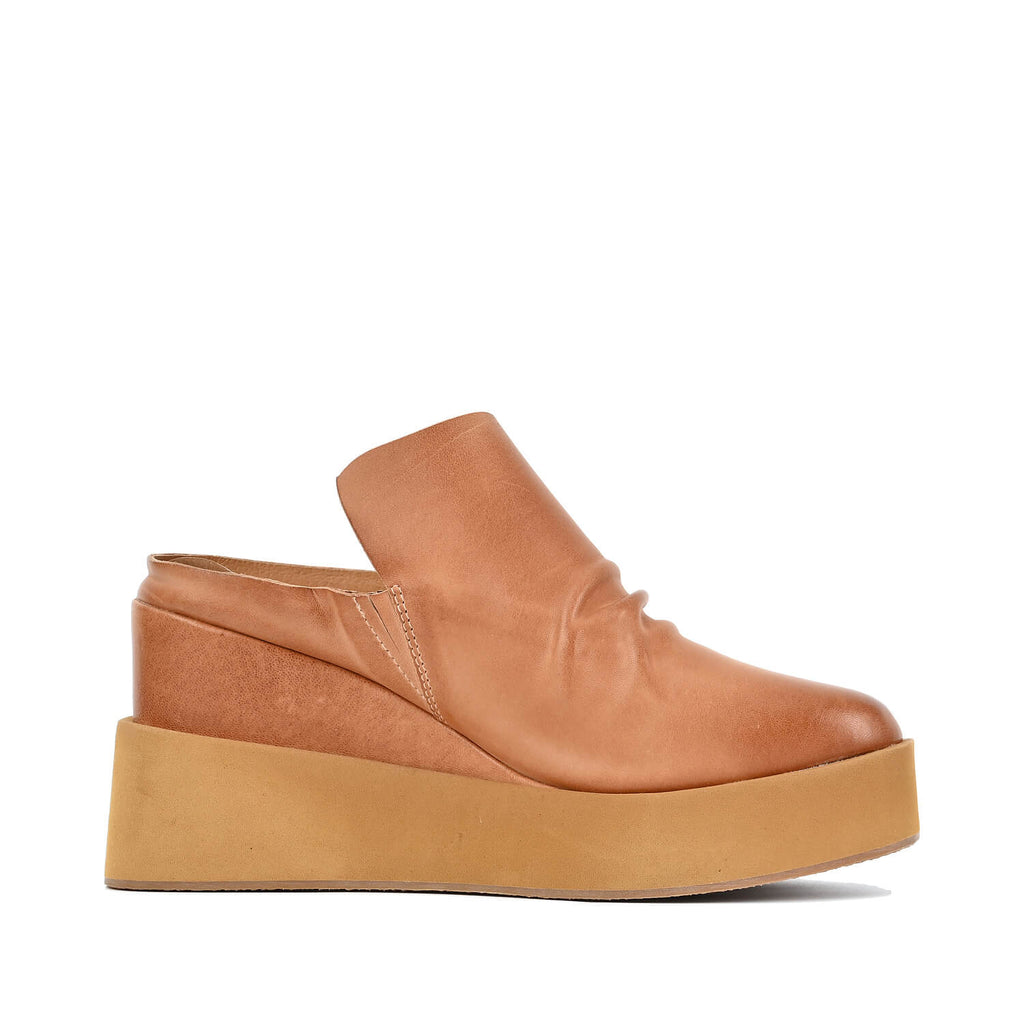 Chunky Mules Ruched Leather Platform Sole - Tan - View 10 | U65 Tatum