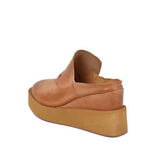 Chunky Mules Ruched Leather Platform Sole - Tan - Thumbnail 12 | U65 Tatum
